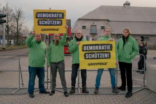 Protest with E-Bus in front of the CDU Election Campaign Event in Dresden