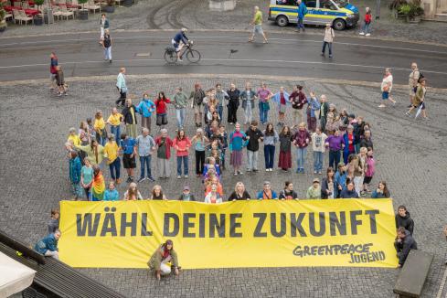 "Strengthening Democracy" – Appeal by Greenpeace Youth in Erfurt - Photos Ingmar Nolting