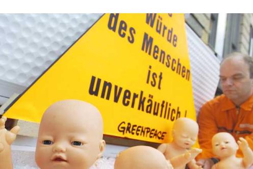 Protest gegen Patent auf menschliche Embryonen